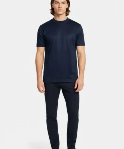 Alternative view of Luxe Glanzend T-shirt